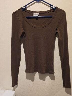 Universal Thread Brown Scoop Neck Long Sleeve Top